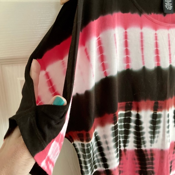 Tie Dye Cold Shoulder Tunic Top Size M - Picture 3 of 4